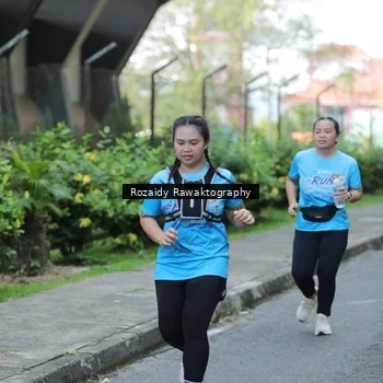 Runner Photo 8075963