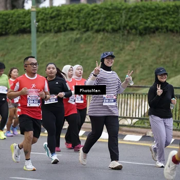 Runner Photo 8075970