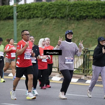 Runner Photo 8075989