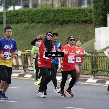 Runner Photo 8075991