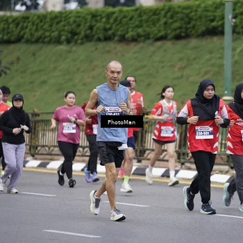 Runner Photo 8075995