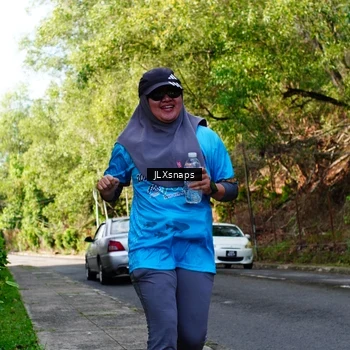 Runner Photo 8076001
