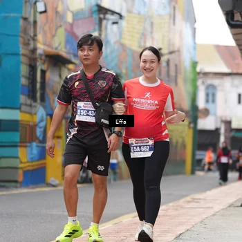 Runner Photo 8076025