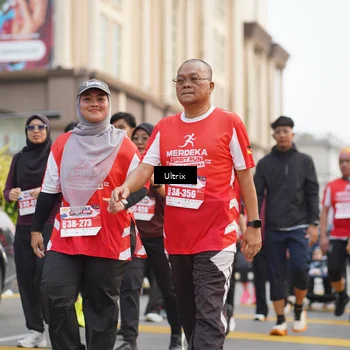 Runner Photo 8076036