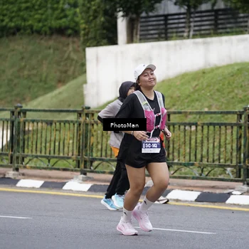 Runner Photo 8076084