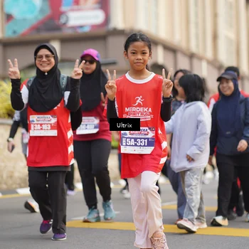 Runner Photo 8076087