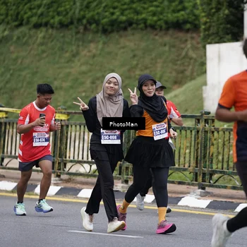 Runner Photo 8076104