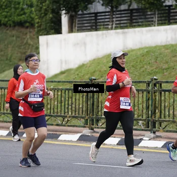 Runner Photo 8076108