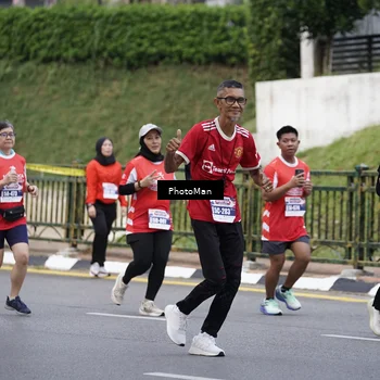 Runner Photo 8076114
