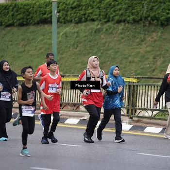 Runner Photo 8076146