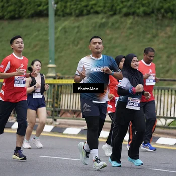 Runner Photo 8076174
