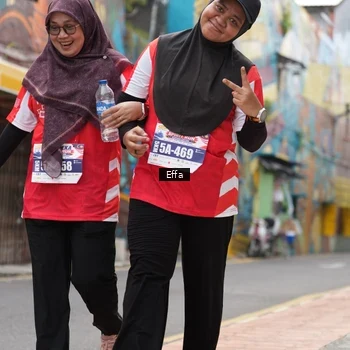 Runner Photo 8076190