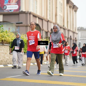 Runner Photo 8076216