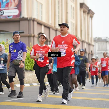 Runner Photo 8076223