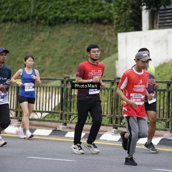Runner Photo 8076227