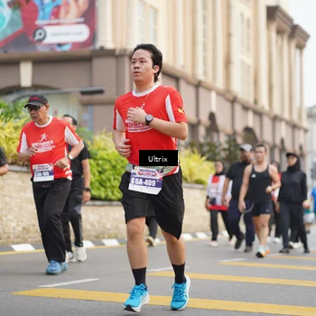 Runner Photo 8076243