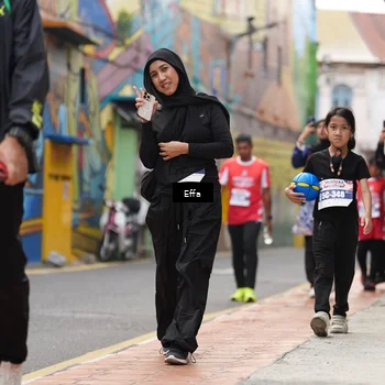 Runner Photo 8076312