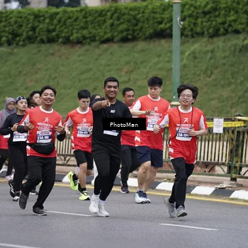 Runner Photo 8076329