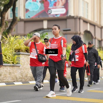 Runner Photo 8076340