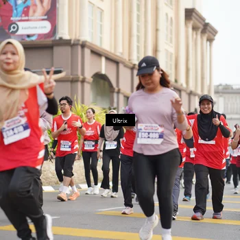 Runner Photo 8076347