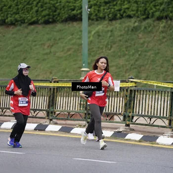 Runner Photo 8076365