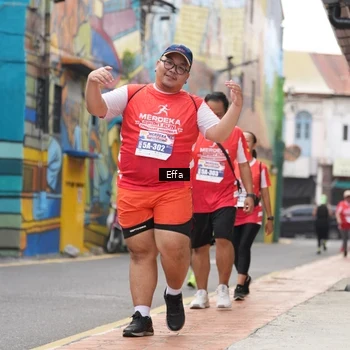 Runner Photo 8076401