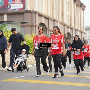Runner Photo 8076409