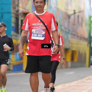 Runner Photo 8076455