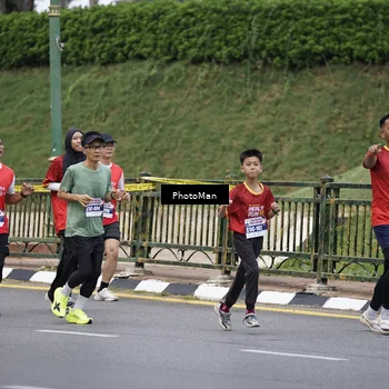 Runner Photo 8076480