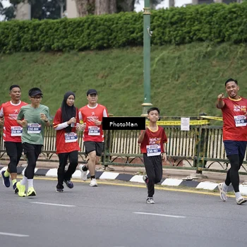 Runner Photo 8076499