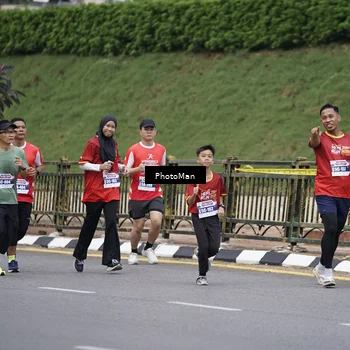 Runner Photo 8076513