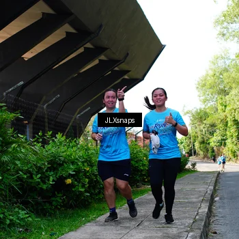 Runner Photo 8076546