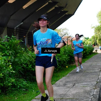 Runner Photo 8076547