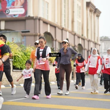 Runner Photo 8076551