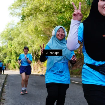 Runner Photo 8076555