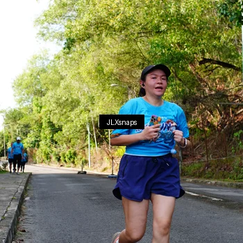 Runner Photo 8076559