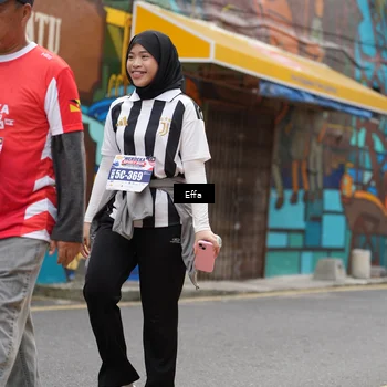 Runner Photo 8076593