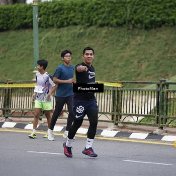 Runner Photo 8076601