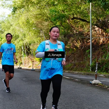 Runner Photo 8076602