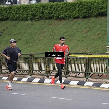 Runner Photo 8076633