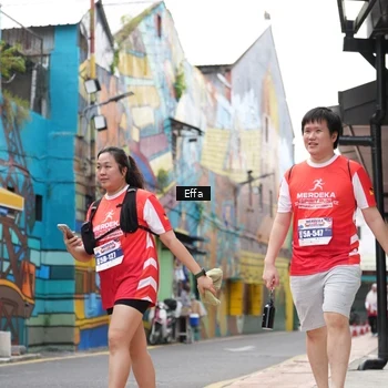 Runner Photo 8076660