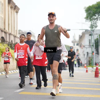 Runner Photo 8076666