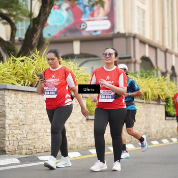 Runner Photo 8076667