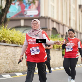Runner Photo 8076669