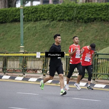 Runner Photo 8076682
