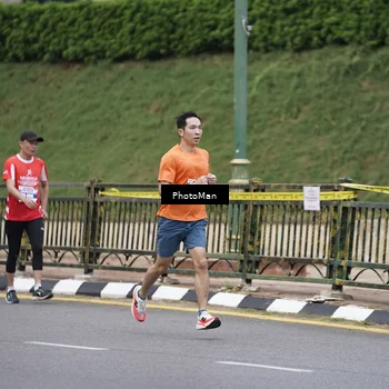 Runner Photo 8076686