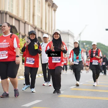 Runner Photo 8076689