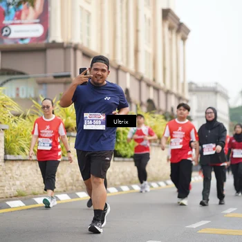 Runner Photo 8076705