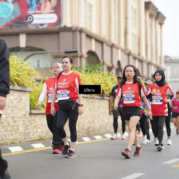 Runner Photo 8076715