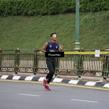 Runner Photo 8076720
